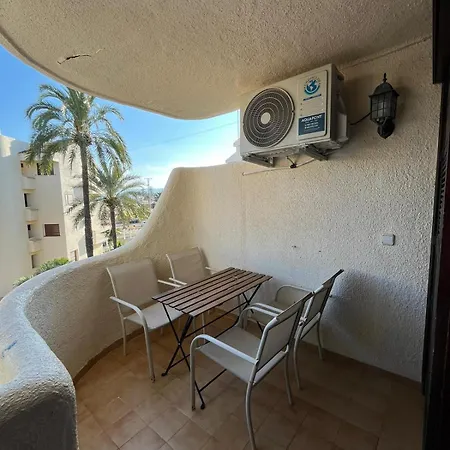 Apartamento En La Felicidad